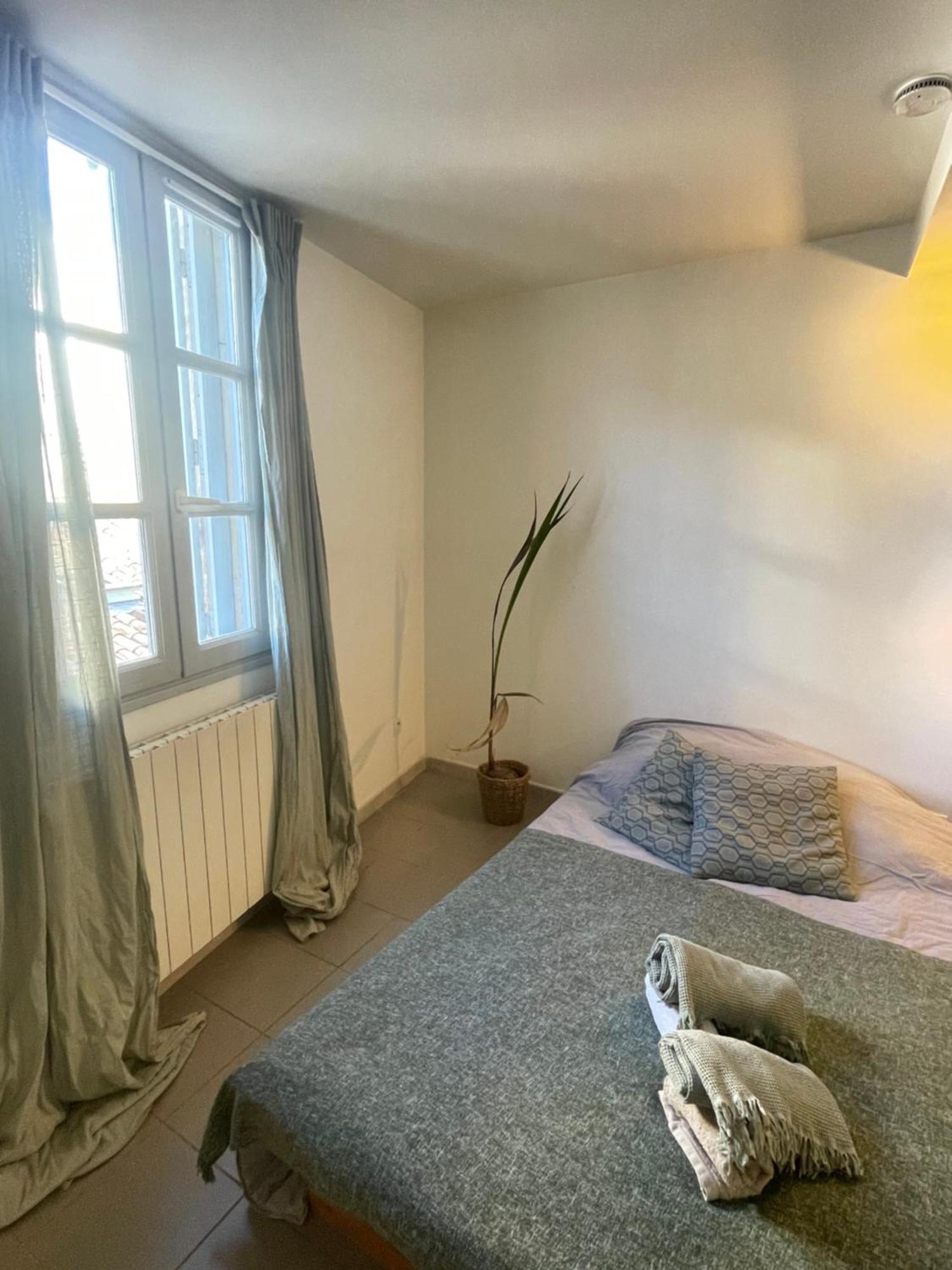 Studio Au Coeur De Montpellier Apartment Bagian luar foto